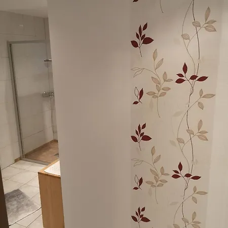 شقة Auel آدناو