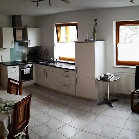 Auel アーデナウ