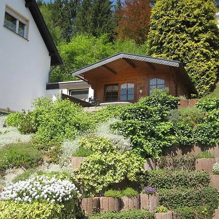 Auel アーデナウ